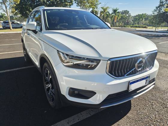 VOLVO XC40 2.0 T4 GASOLINA INSCRIPTION GEARTRONIC